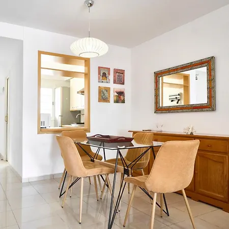 Veril Del Duque Terrace Apartmán *